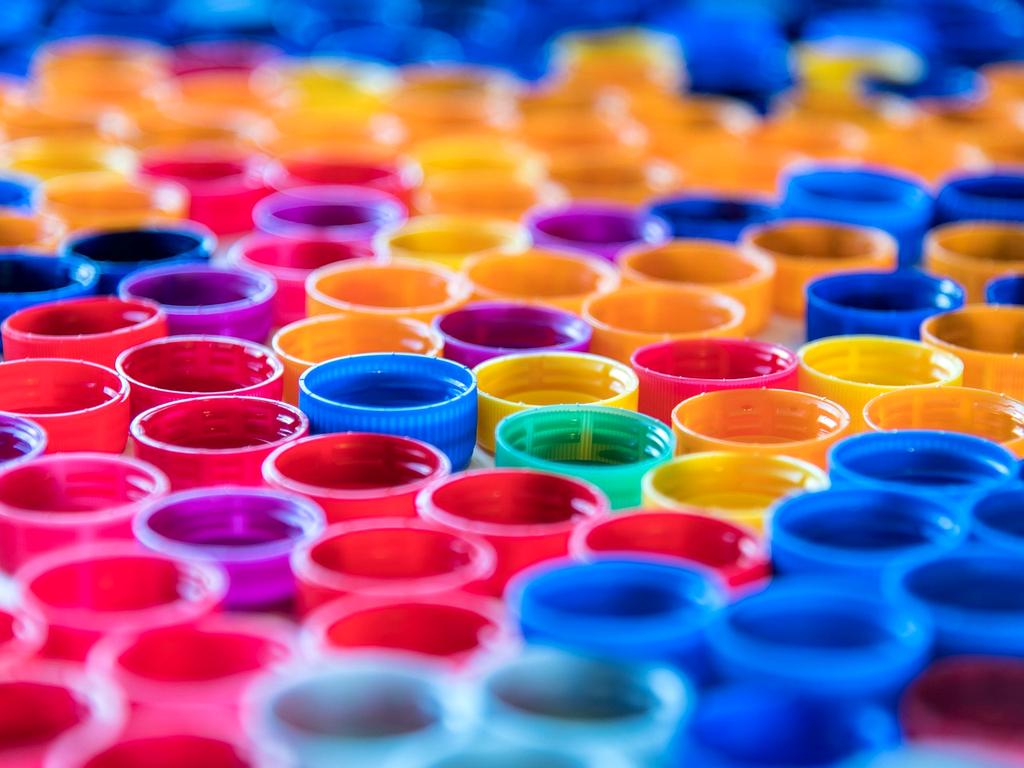 Proces segregacji i recyklingu odpadów